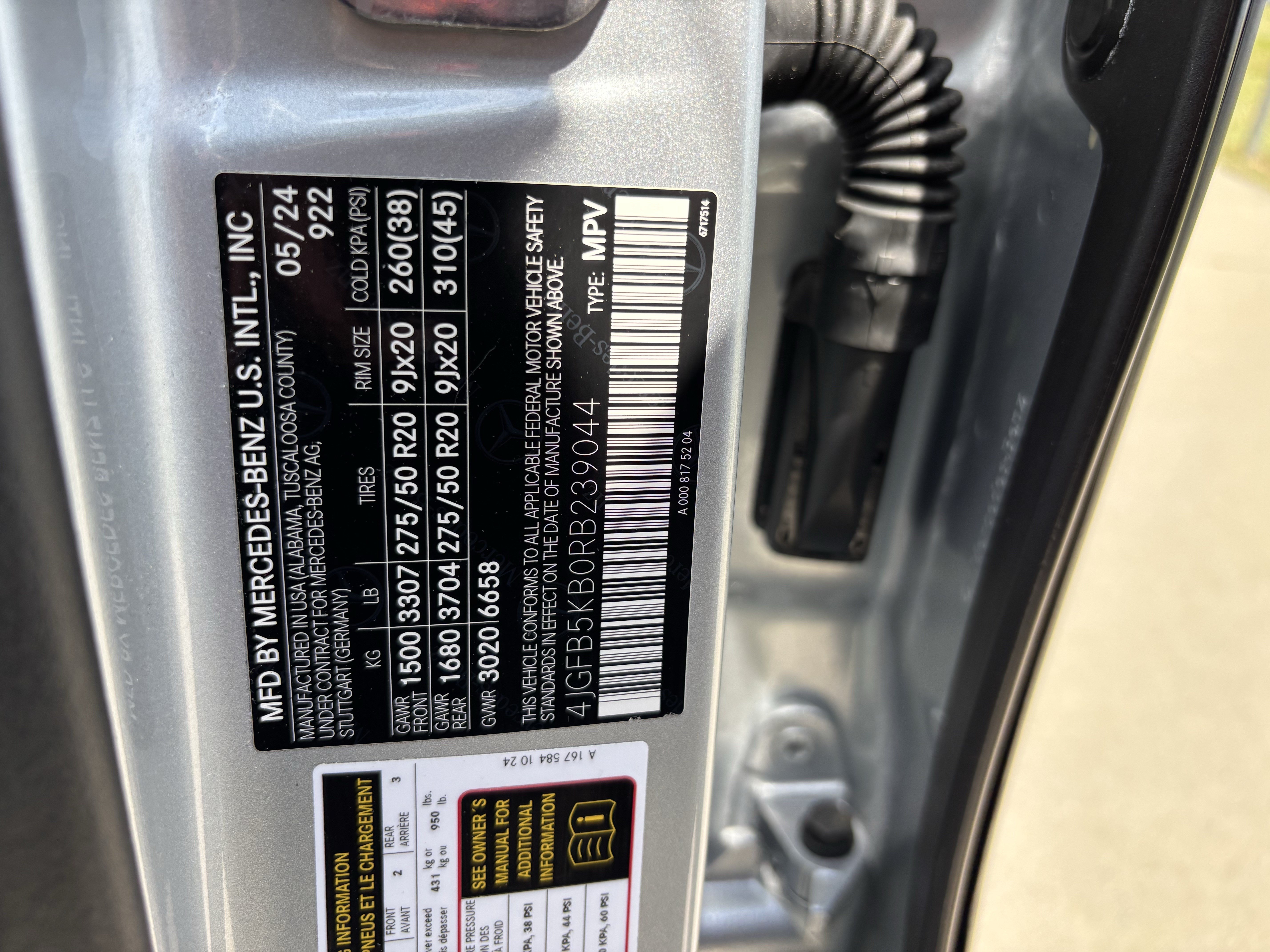 Used 2024 Mercedes-Benz GLE 450 4MATIC image 37