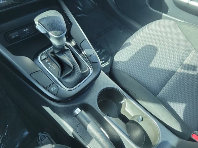 Used 2025 Kia Soul LX image 32