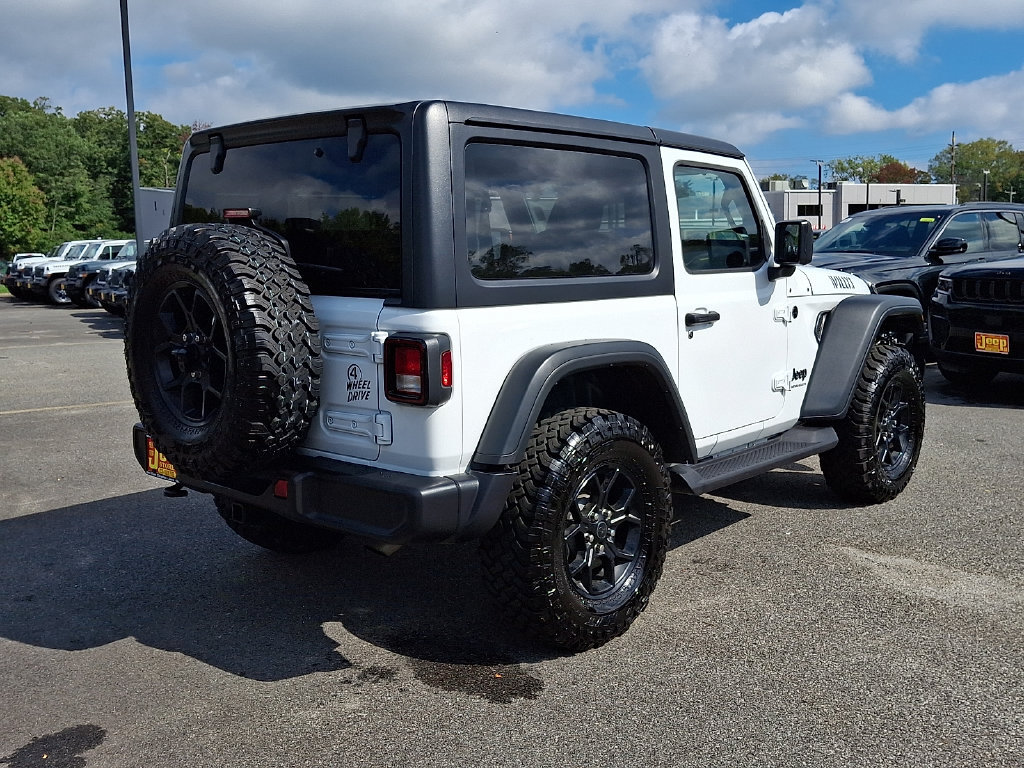 Certified 2025 Jeep Wrangler Sport AWD/4WD image 6
