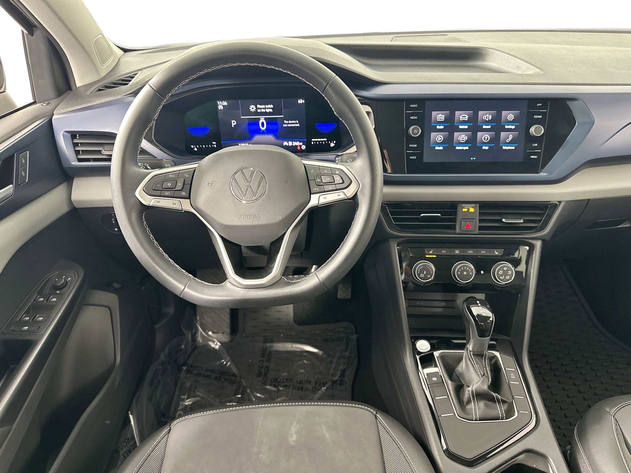 Used 2023 Volkswagen Taos SE image 22