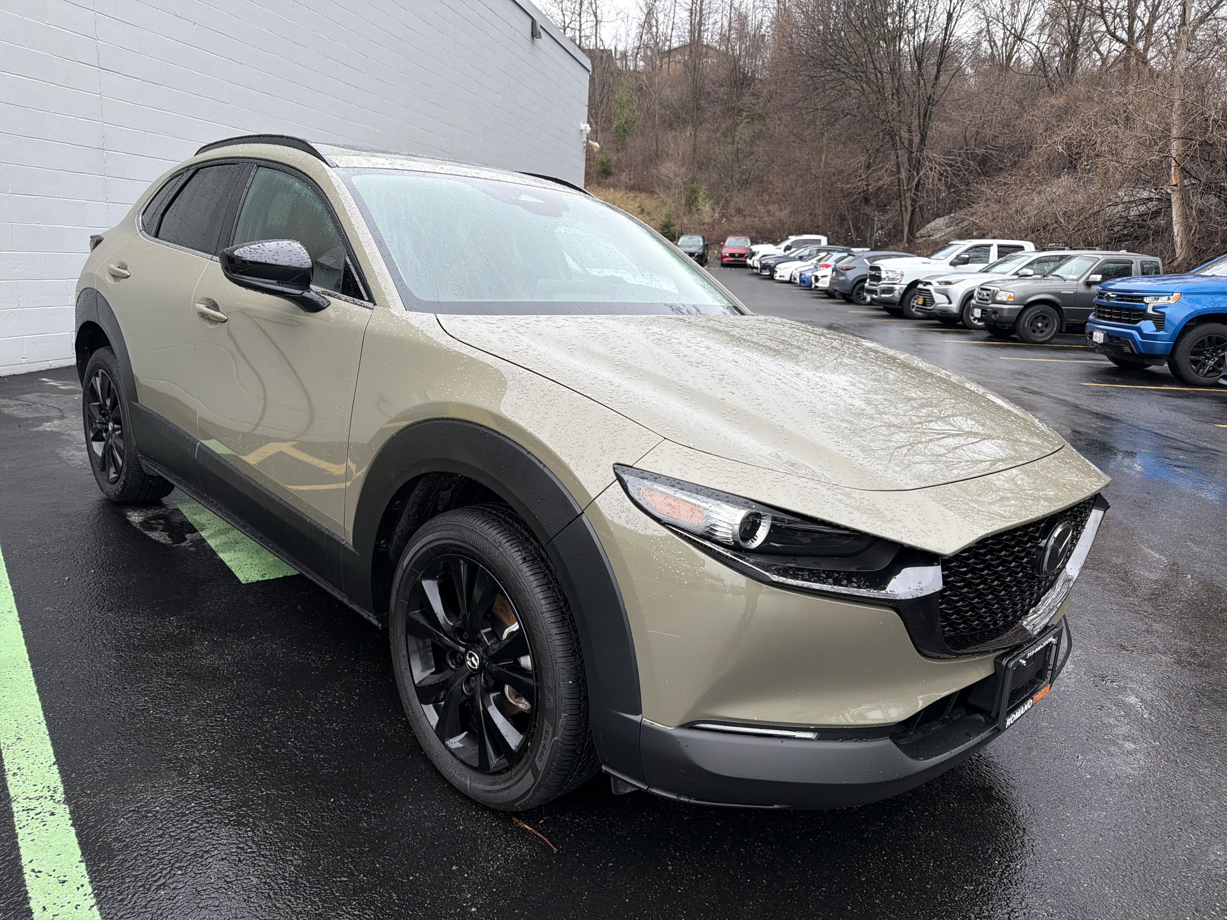 Used 2025 MAZDA CX-30 Carbon image 2