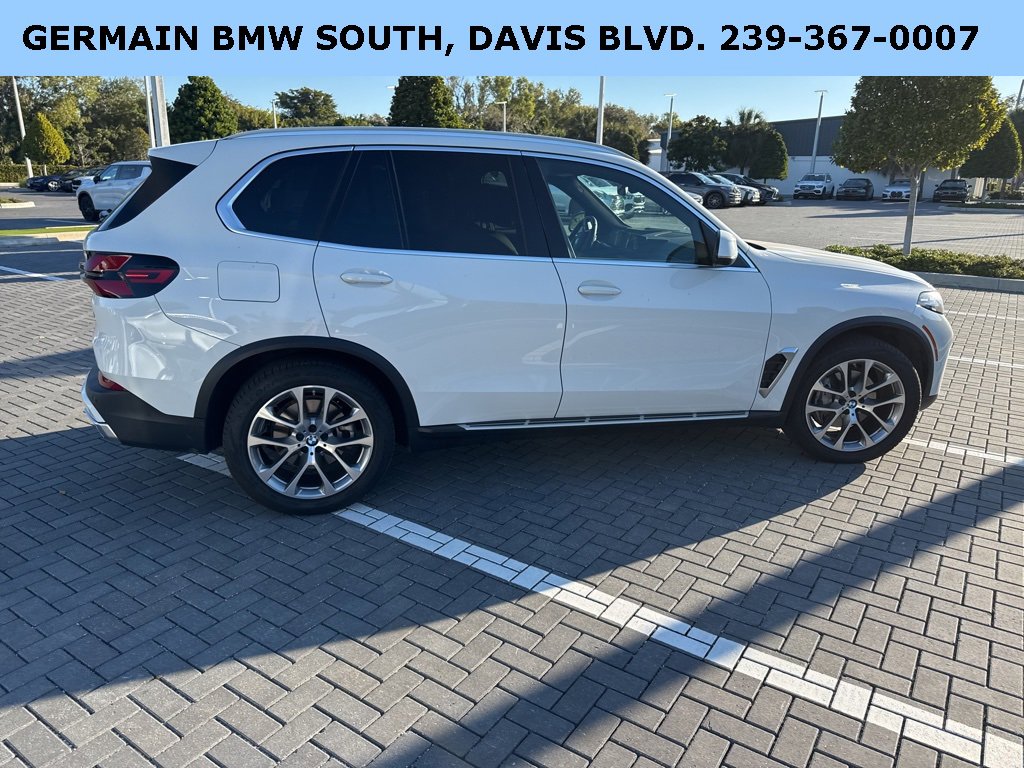 Used 2026 BMW X5 xDrive40i image 12