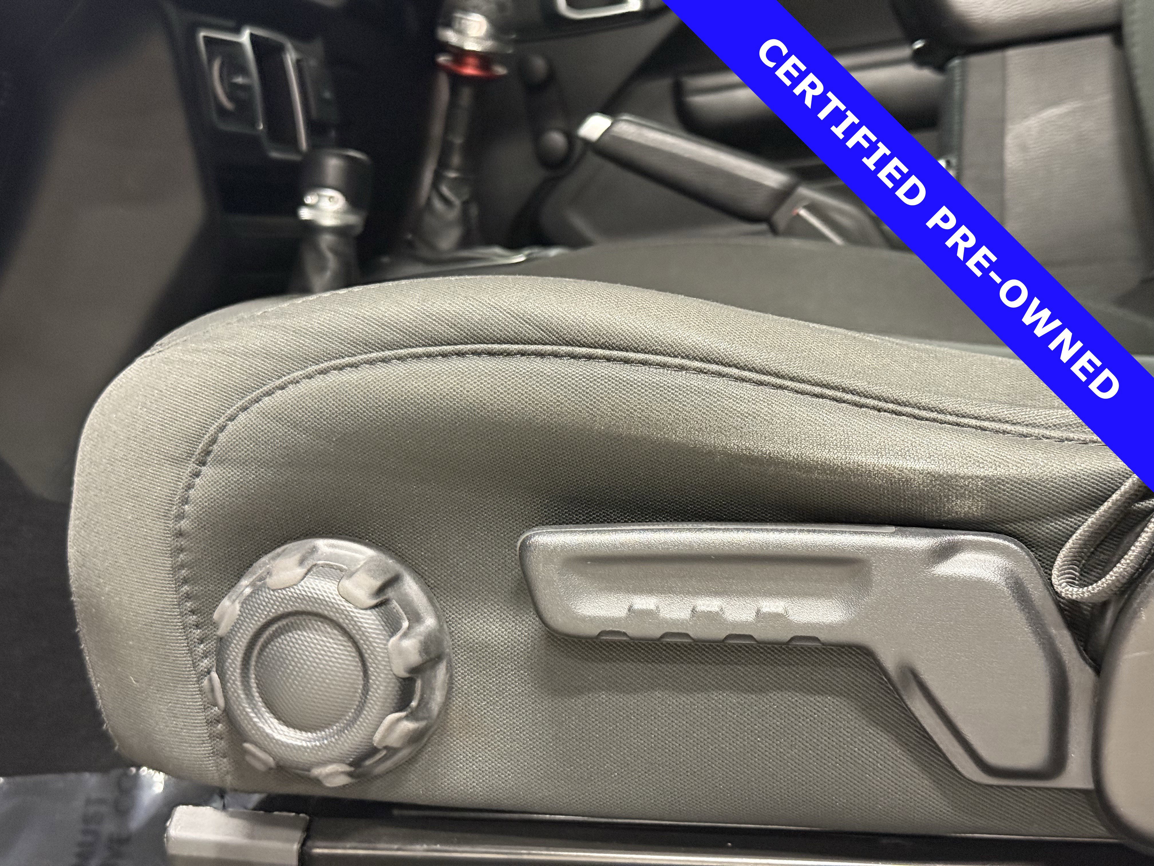 Used 2020 Jeep Wrangler Sport image 20