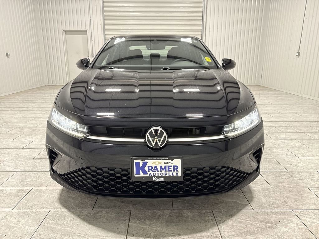 Used 2025 Volkswagen Jetta Sport FWD image 32