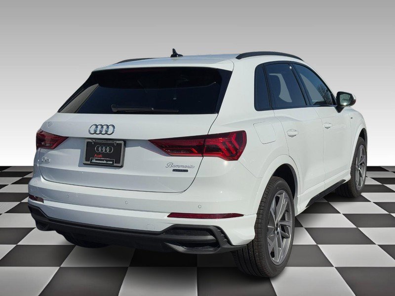 New 2025 Audi Q3 2.0T Premium image 3