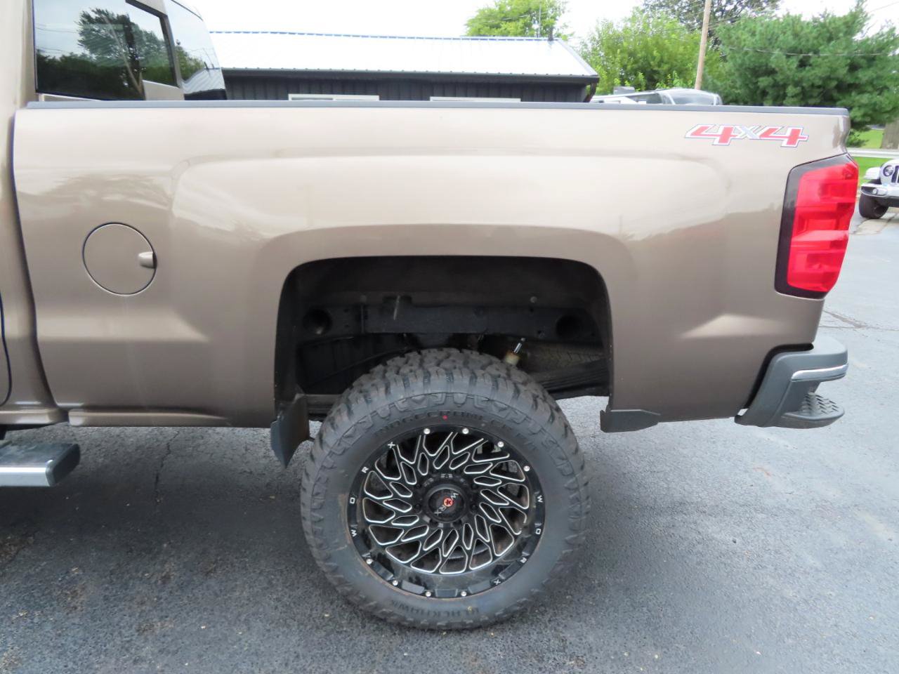 Used 2015 Chevrolet Silverado 2500 LTZ w/ Duramax Plus Package AWD/4WD image 16