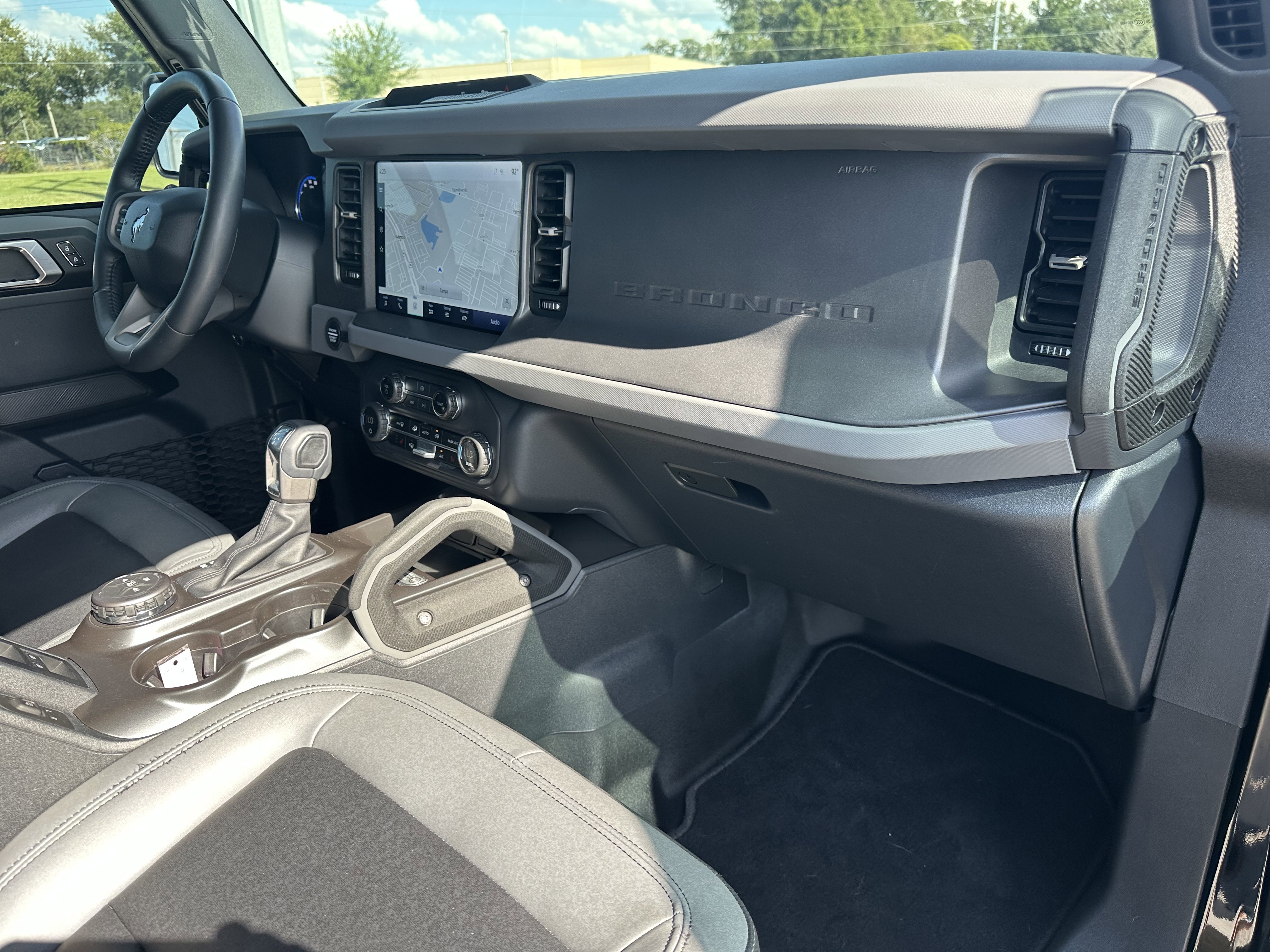 Used 2024 Ford Bronco Big Bend image 16