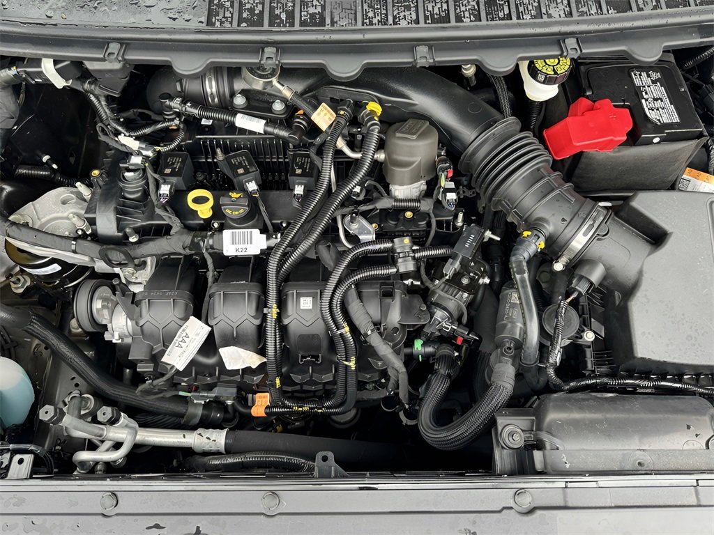 Used 2023 Ford Edge SEL image 36