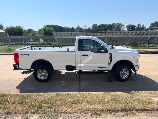 Used 2024 Ford F350 XL w/ Snow Plow/Camper Package AWD/4WD image 7
