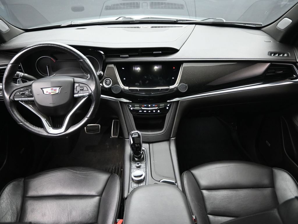 Used 2023 Cadillac XT6 Sport image 25