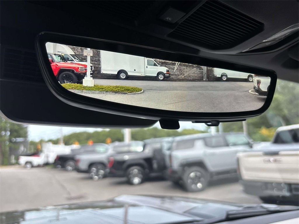 New 2026 GMC Hummer EV SUV image 9