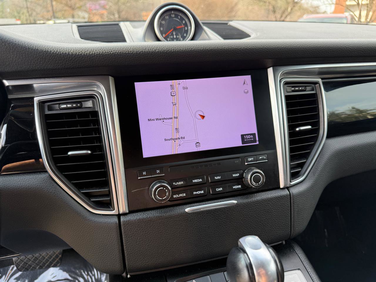 Used 2017 Porsche Macan S image 18