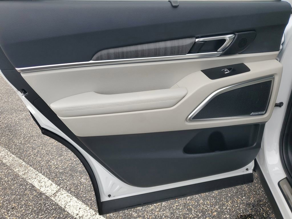 Used 2023 Kia Telluride SX image 25