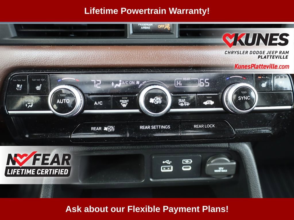 Used 2023 Honda Pilot Elite image 37