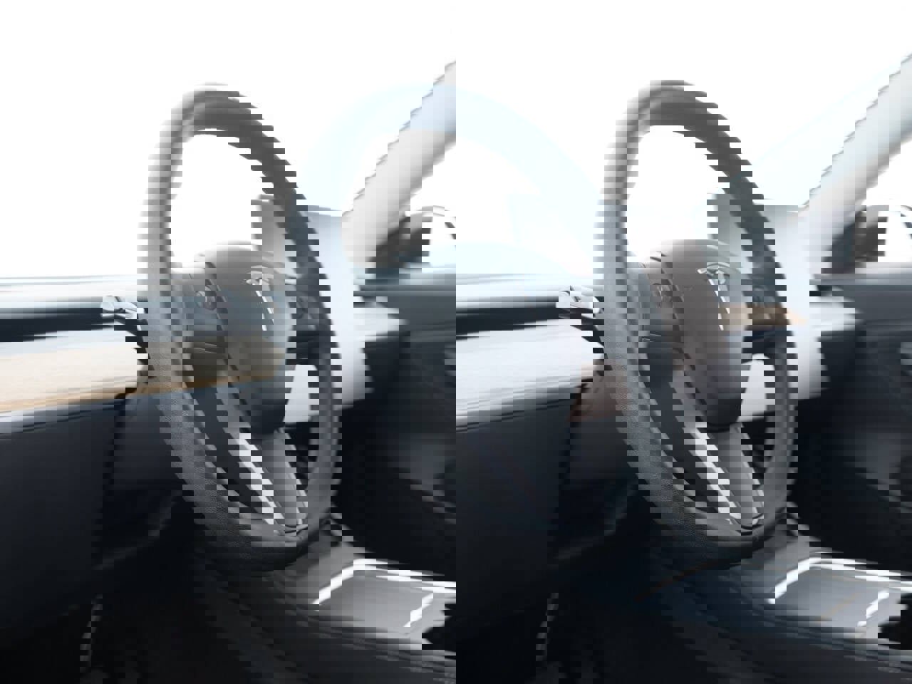 Used 2021 Tesla Model 3 Long Range image 23