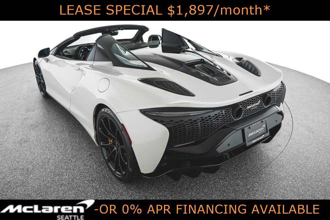 Used 2025 McLaren Artura Spider RWD image 39