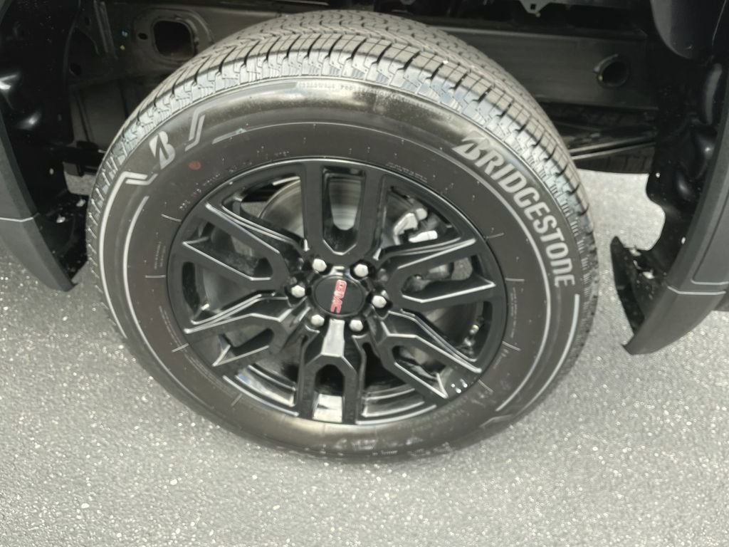 New 2026 GMC Sierra 1500 Elevation image 38