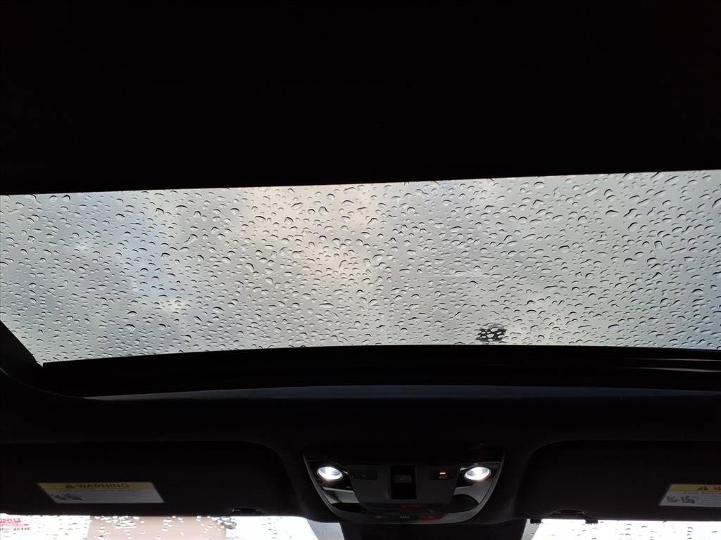 Used 2024 Kia K5 GT-Line image 10