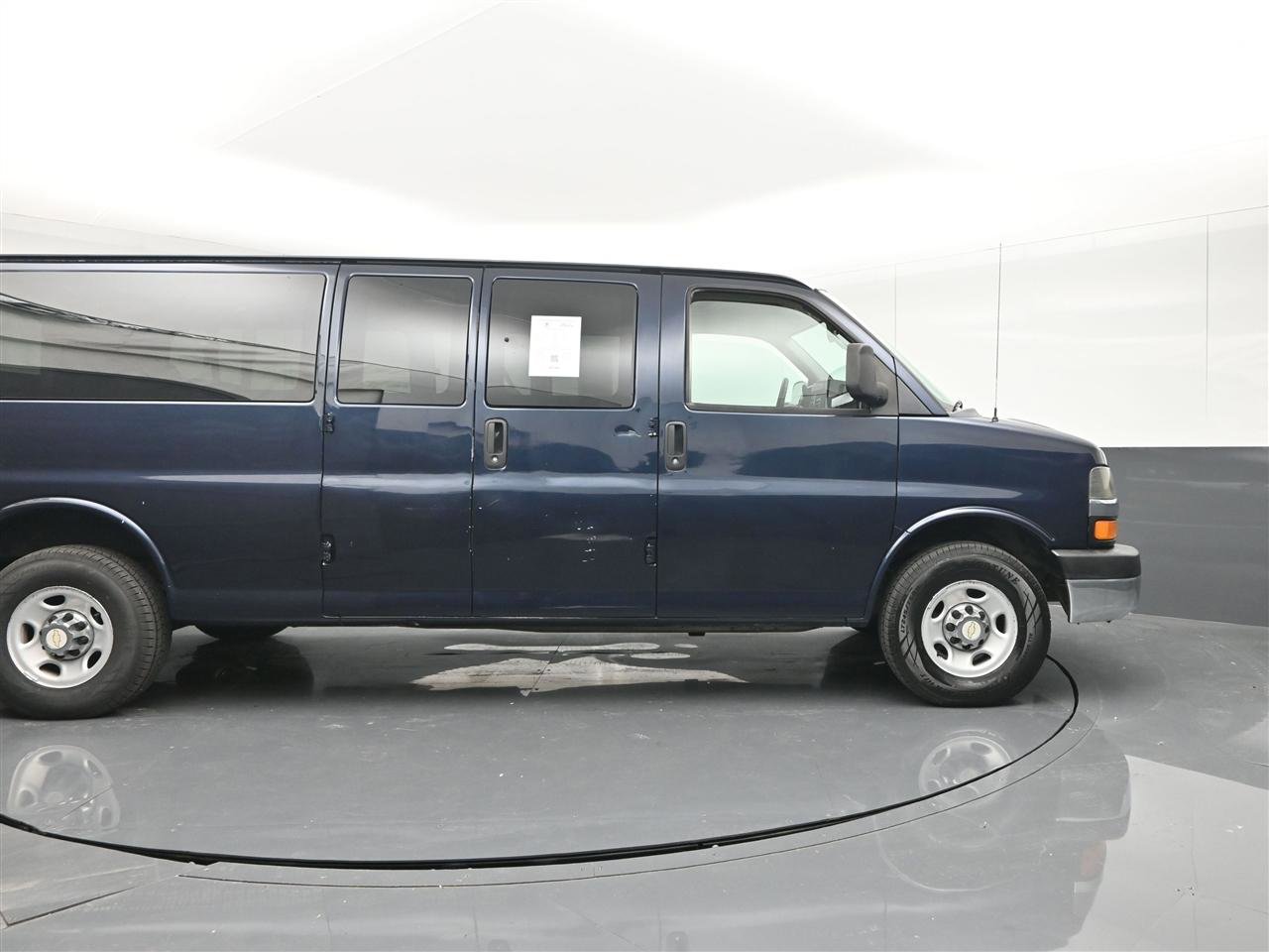 Used 2014 Chevrolet Express 3500 LT w/ LT Preferred Equipment Group image 4