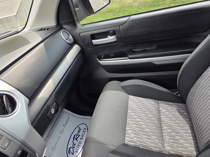 Used 2018 Toyota Tundra SR5 w/ SR5 Upgrade Package RWD image 22