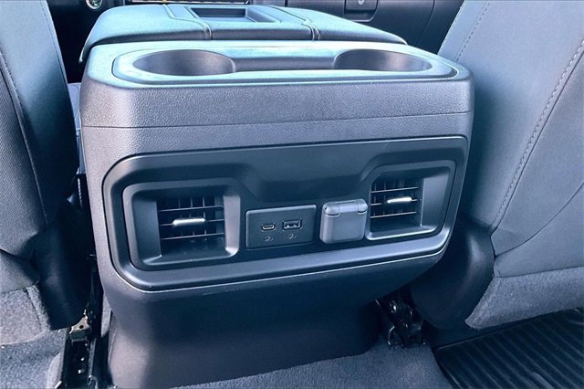 Used 2021 Chevrolet Silverado 1500 RST image 11