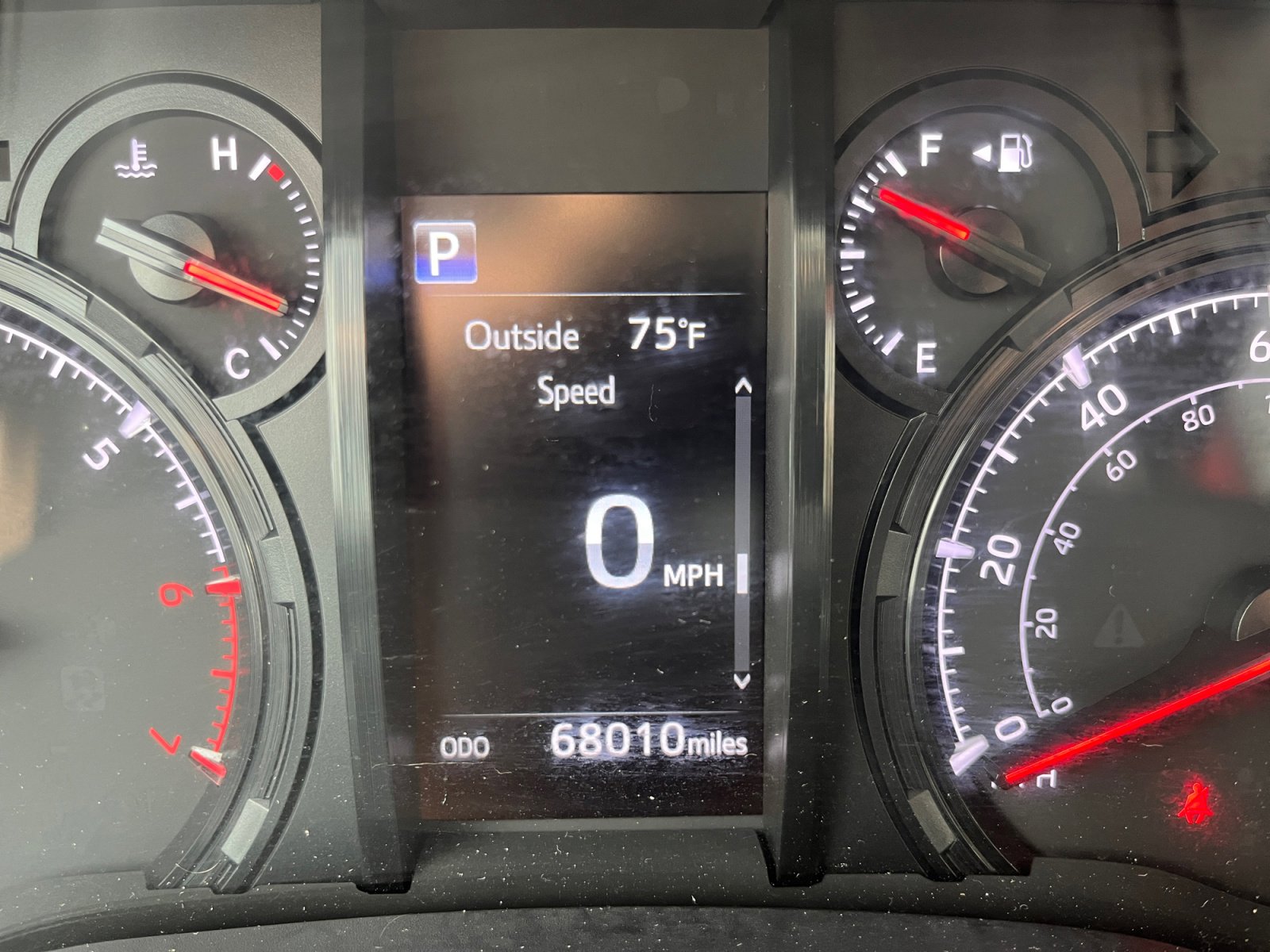 Used 2021 Toyota 4Runner SR5 Premium w/ Moonroof Package image 3