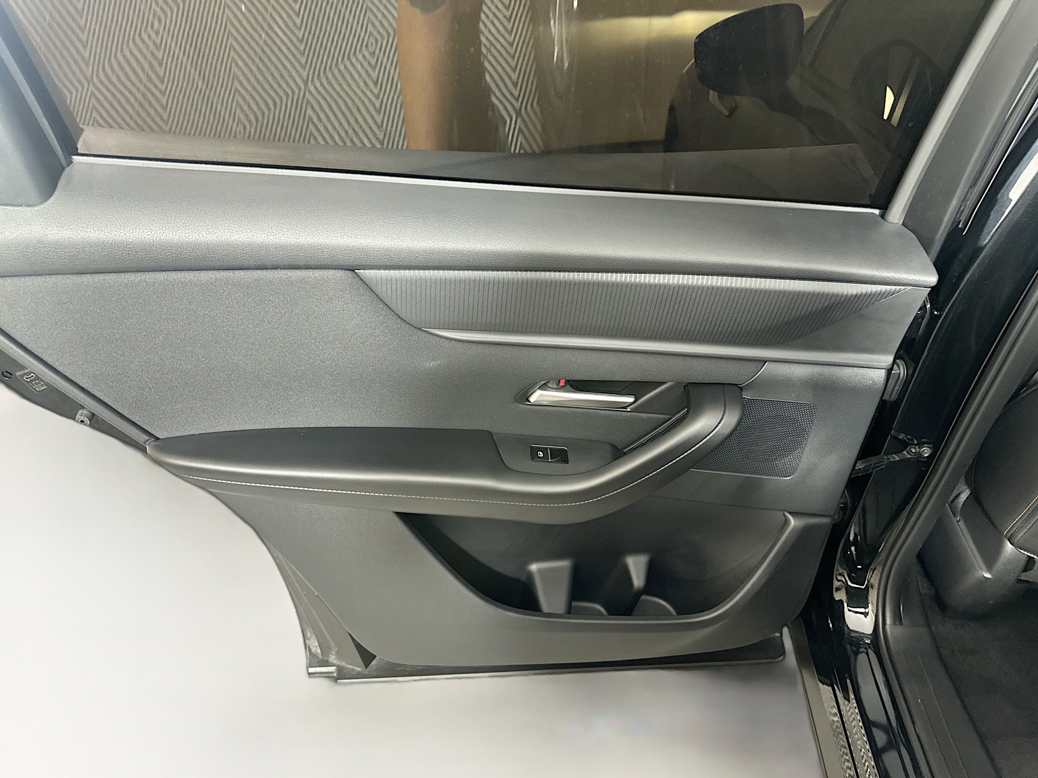 Used 2025 MAZDA CX-90 3.3 Turbo w/ Select Package AWD/4WD image 26