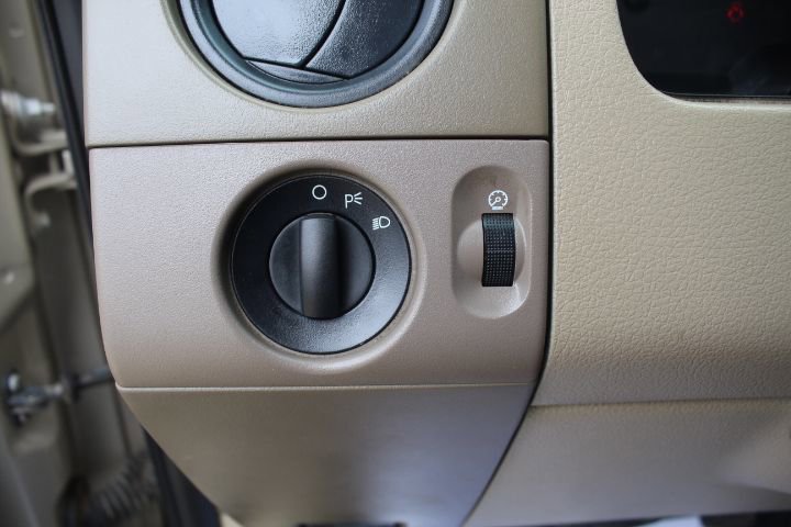 Used 2008 Ford F150 XL image 22