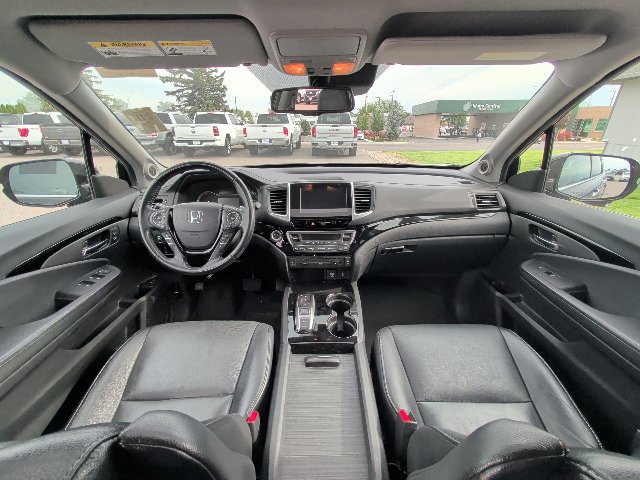 Used 2018 Honda Pilot Touring image 7
