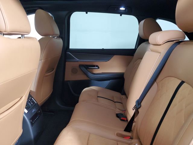 Certified 2025 MAZDA CX-70 3.3 Turbo S w/ Premium Plus image 12