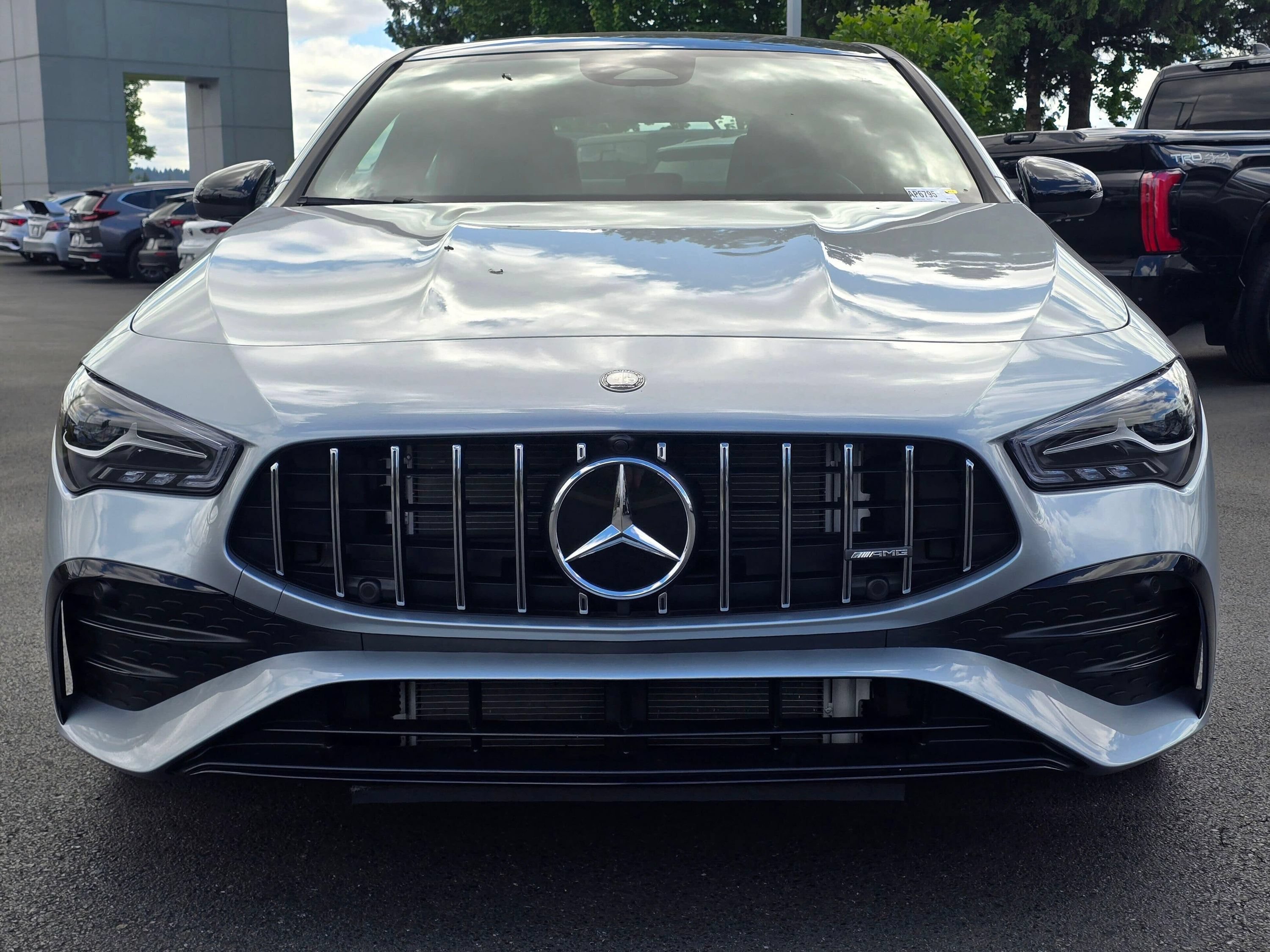 Used 2025 Mercedes-Benz CLA 35 AMG 4MATIC image 8