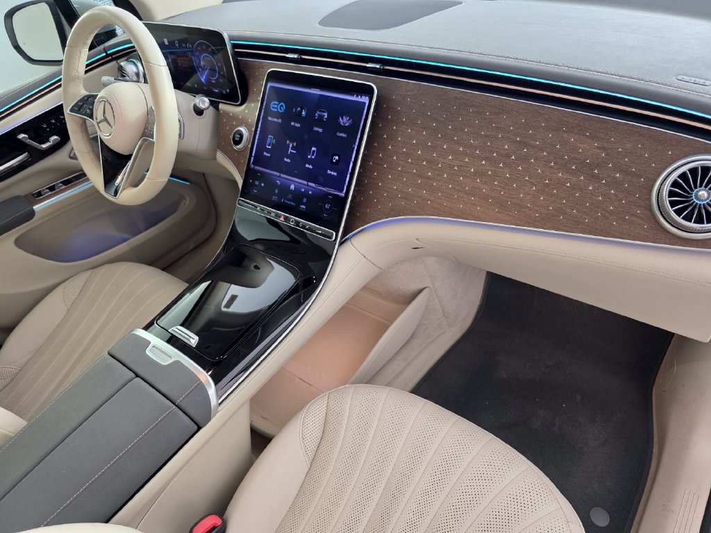 Certified 2023 Mercedes-Benz EQS 450+ SUV image 31