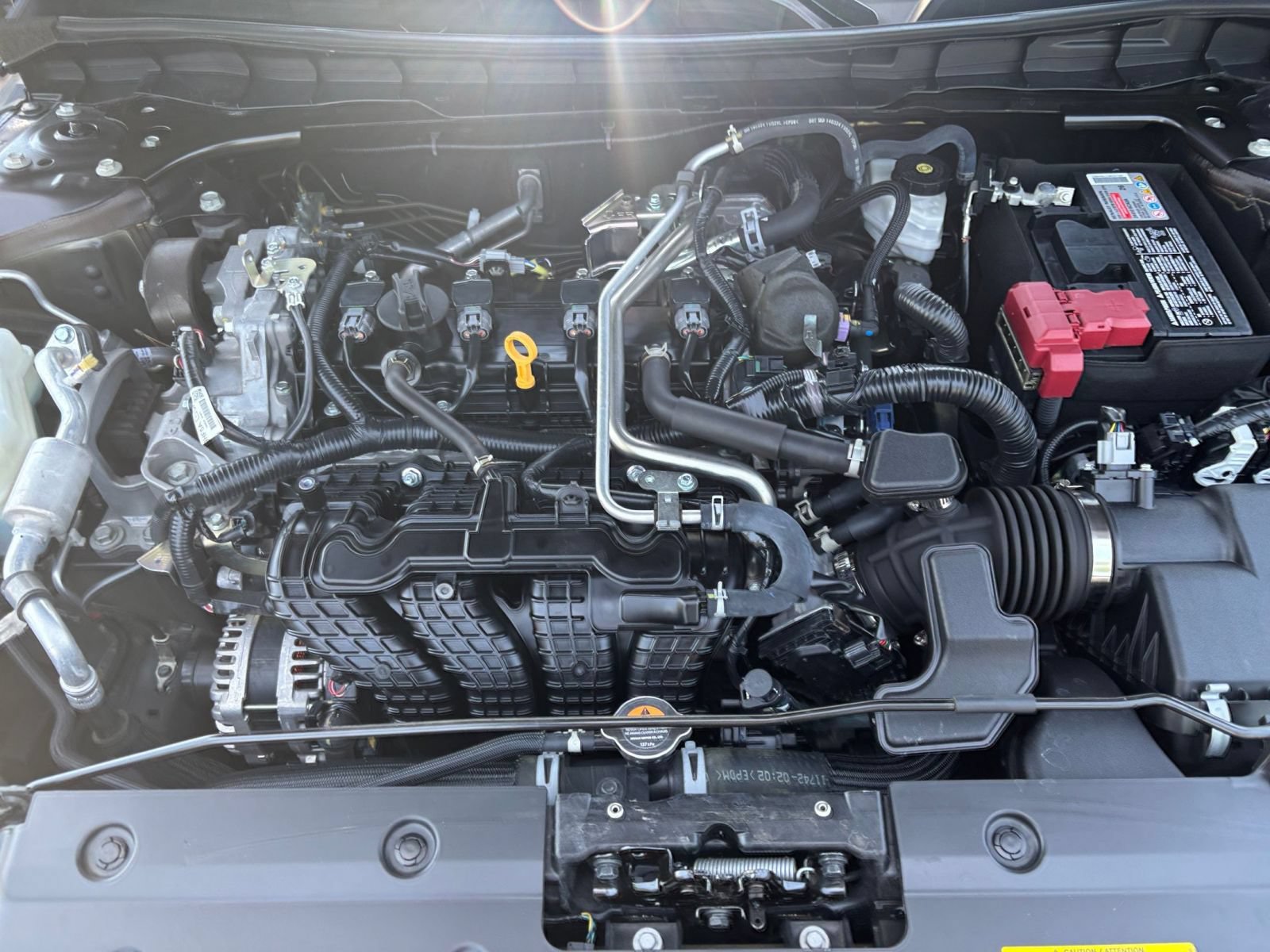 Used 2025 Nissan Altima 2.5 SV FWD image 33
