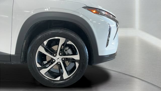 Used 2024 Chevrolet Trax RS w/ Driver Confidence Package FWD image 20
