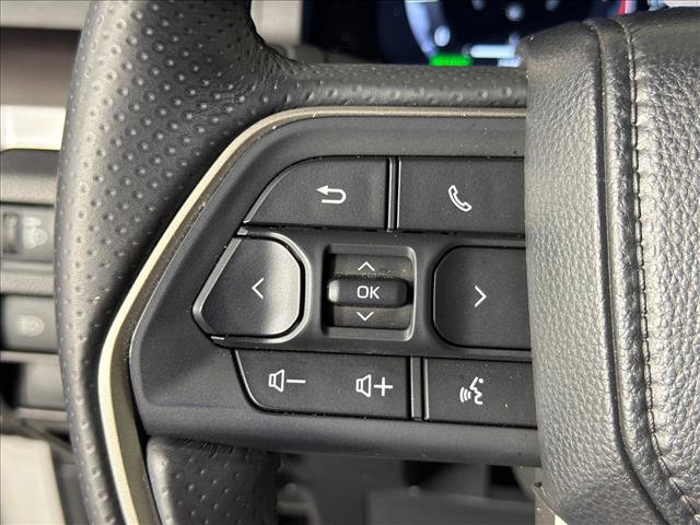 Used 2025 Toyota 4Runner TRD Off-Road Premium AWD/4WD image 25