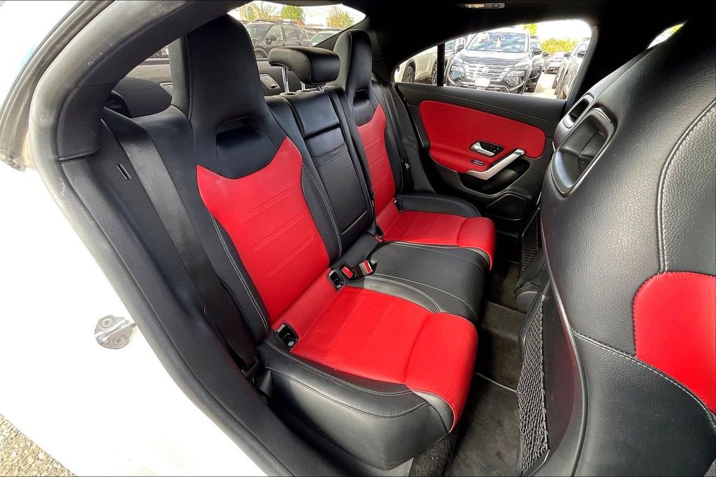 Used 2022 Mercedes-Benz CLA 250 image 26