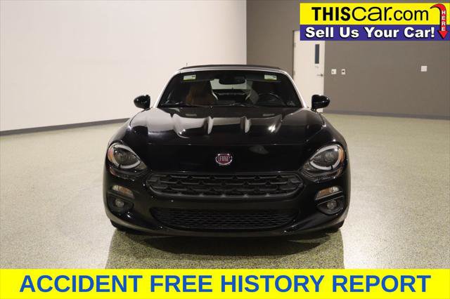Used 2017 FIAT 124 Spider Lusso RWD image 3