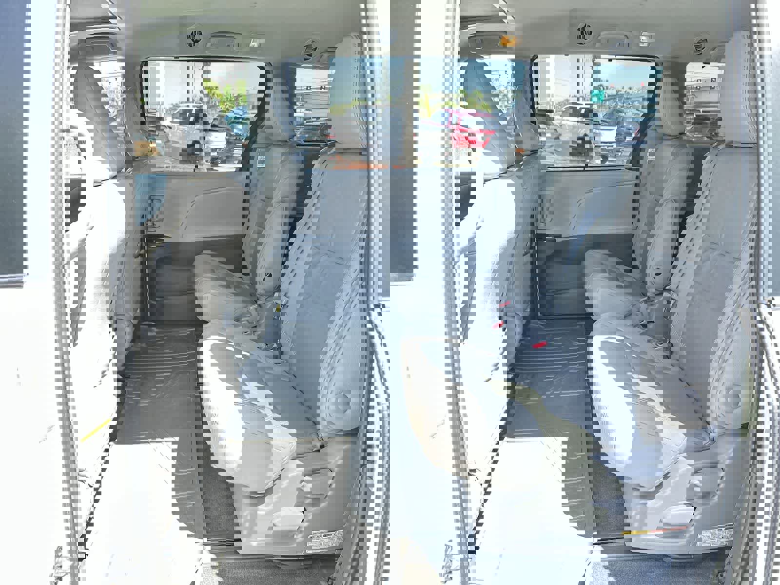 Used 2015 Toyota Sienna XLE image 15