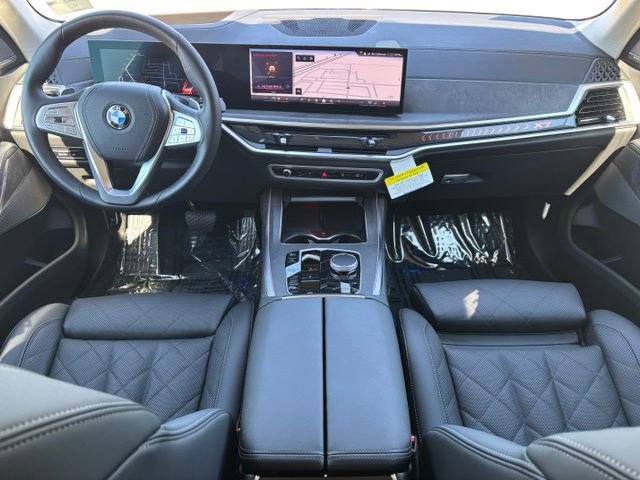 Certified 2026 BMW X7 xDrive40i AWD/4WD image 18