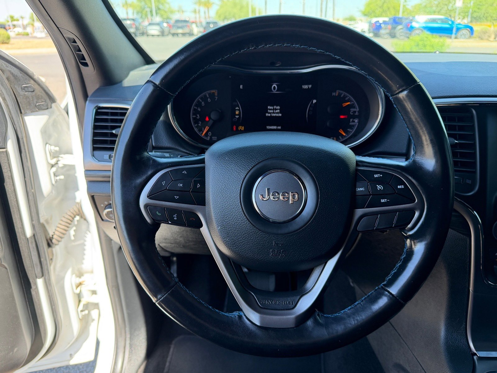 Used 2020 Jeep Grand Cherokee Laredo RWD image 16