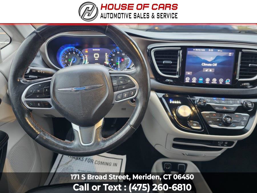 Used 2019 Chrysler Pacifica Touring-L w/ Advanced Safetytec Group image 25
