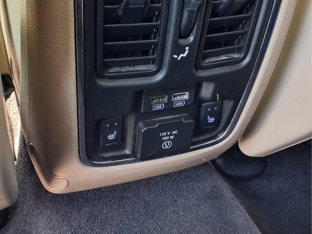 Used 2017 Jeep Grand Cherokee Limited w/ Trailer Tow Group IV AWD/4WD image 20