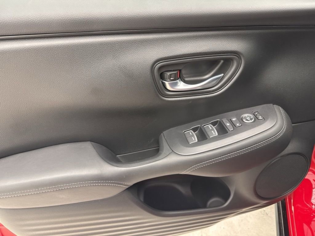 Certified 2025 Honda HR-V EX-L image 14
