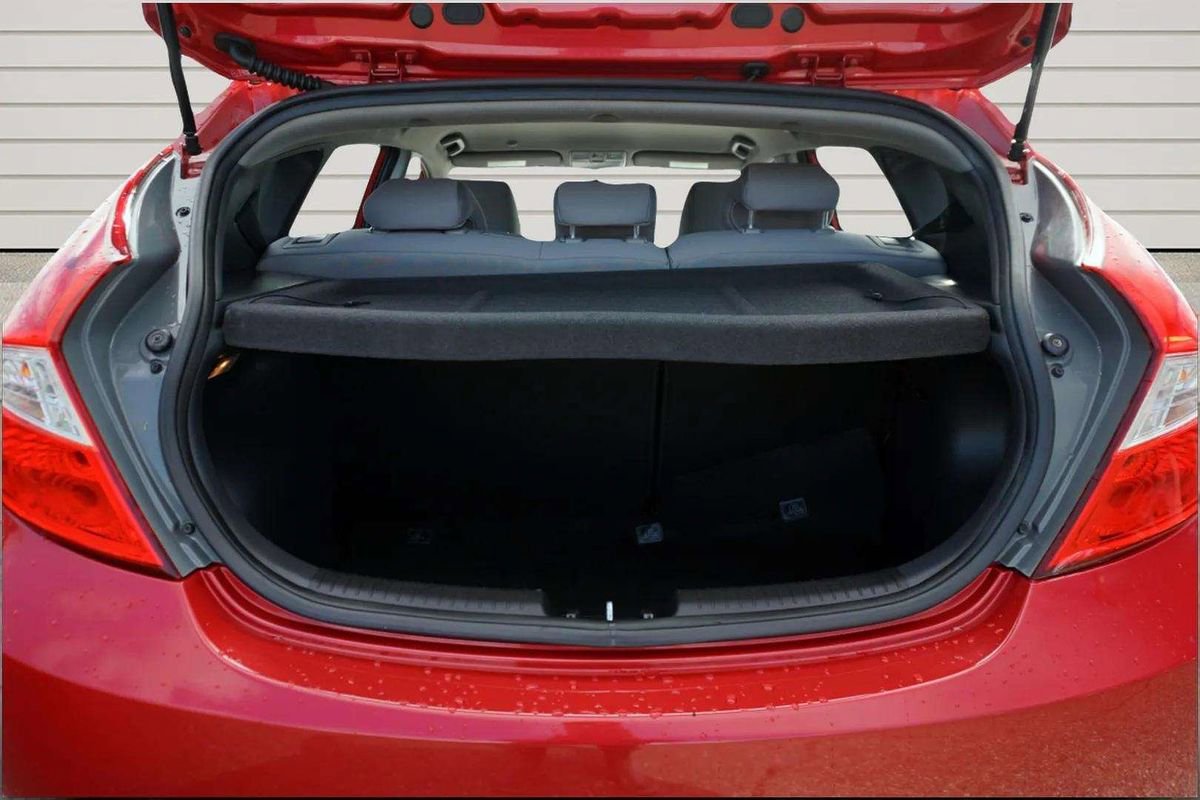 Used 2015 Hyundai Accent Sport image 10