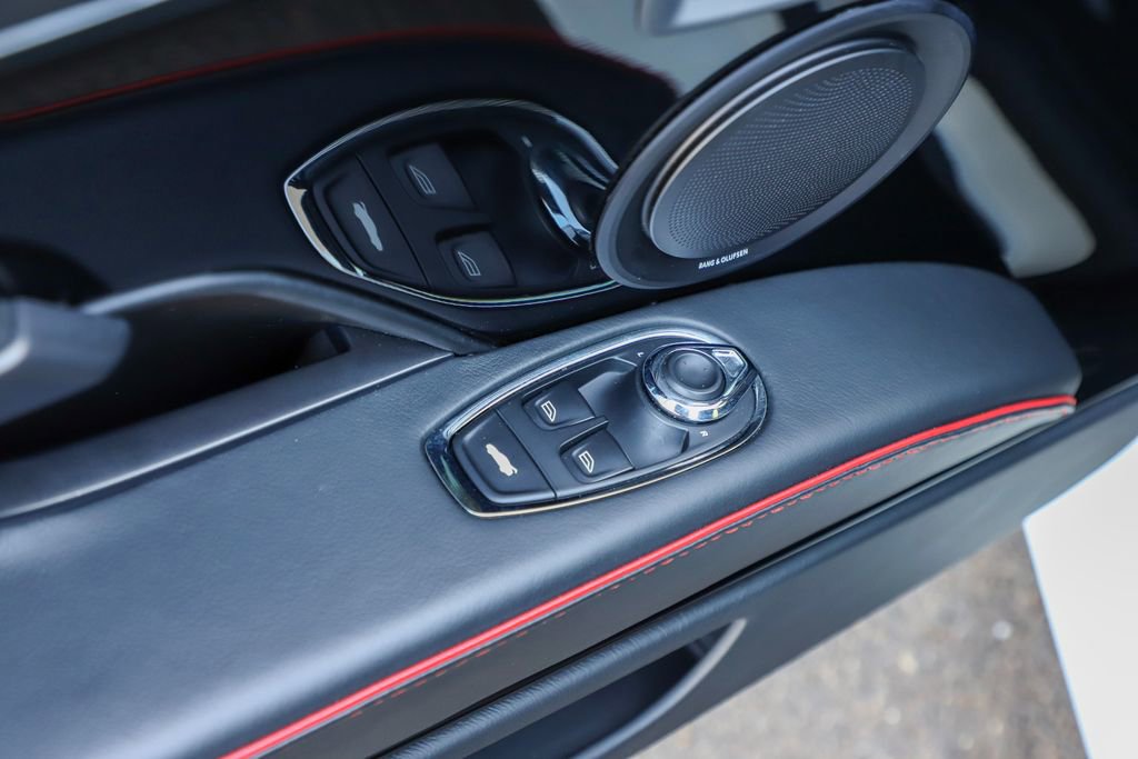 Used 2019 Aston Martin DBS Superleggera RWD image 56