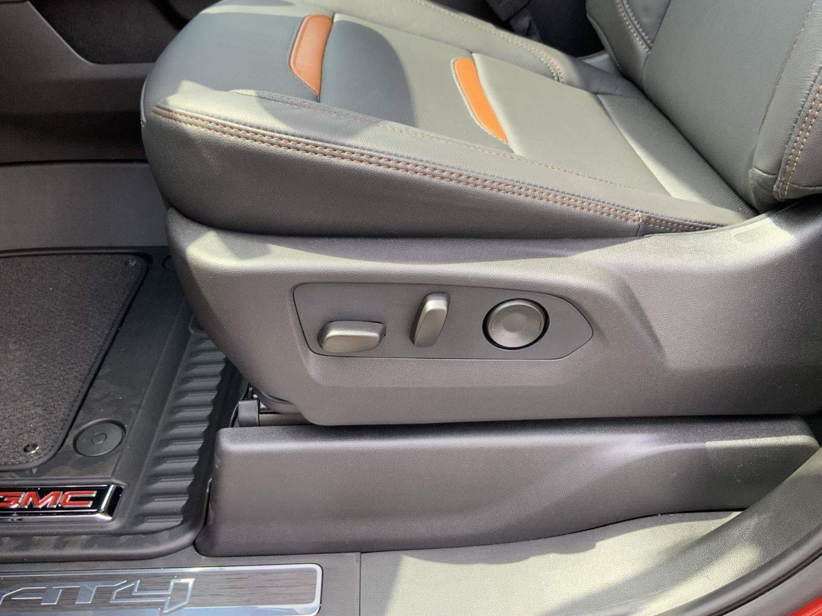 New 2026 GMC Sierra 3500 AT4 w/ AT4 Premium Plus Package AWD/4WD image 29