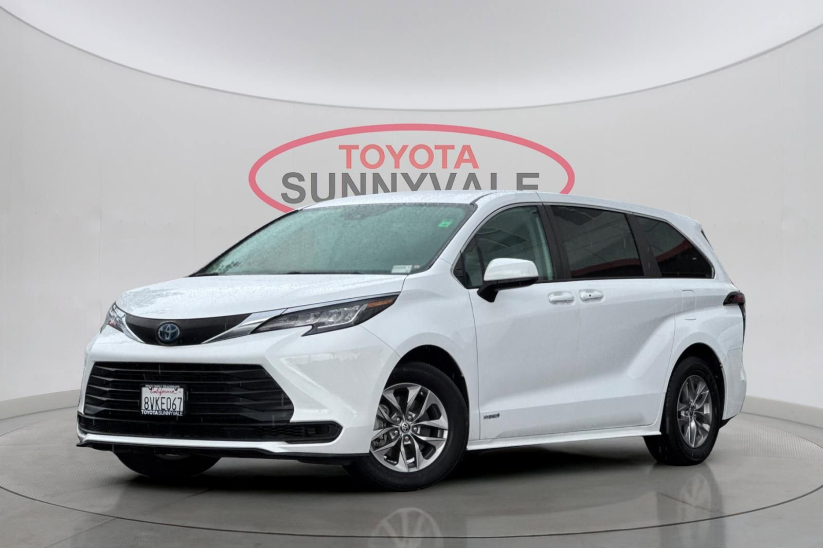 Used 2021 Toyota Sienna LE image 7