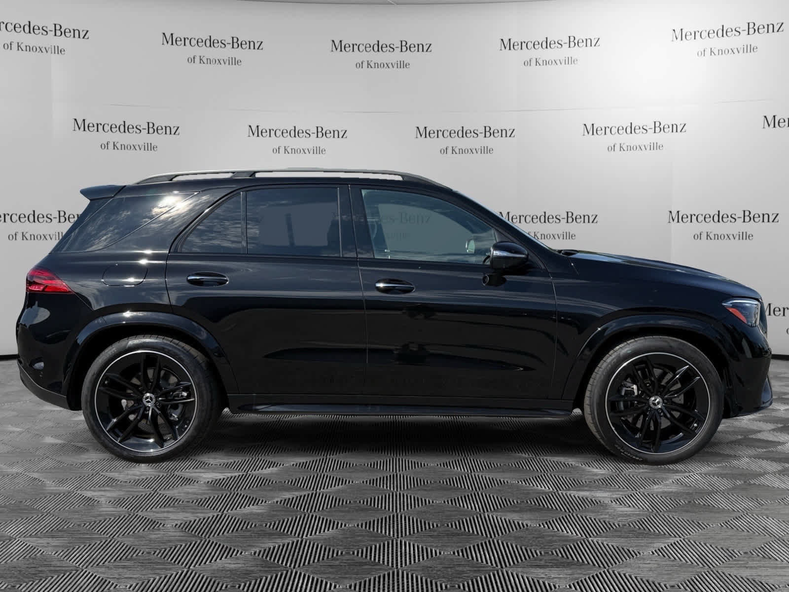 Certified 2026 Mercedes-Benz GLE 580 4MATIC image 6