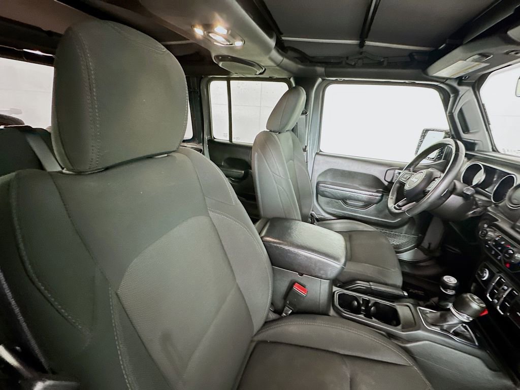 Used 2022 Jeep Wrangler Unlimited Sport image 27