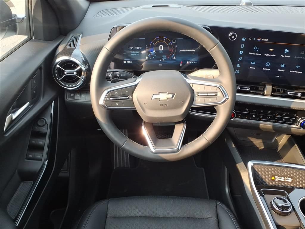New 2027 Chevrolet Equinox LT w/ Convenience Package II FWD image 23